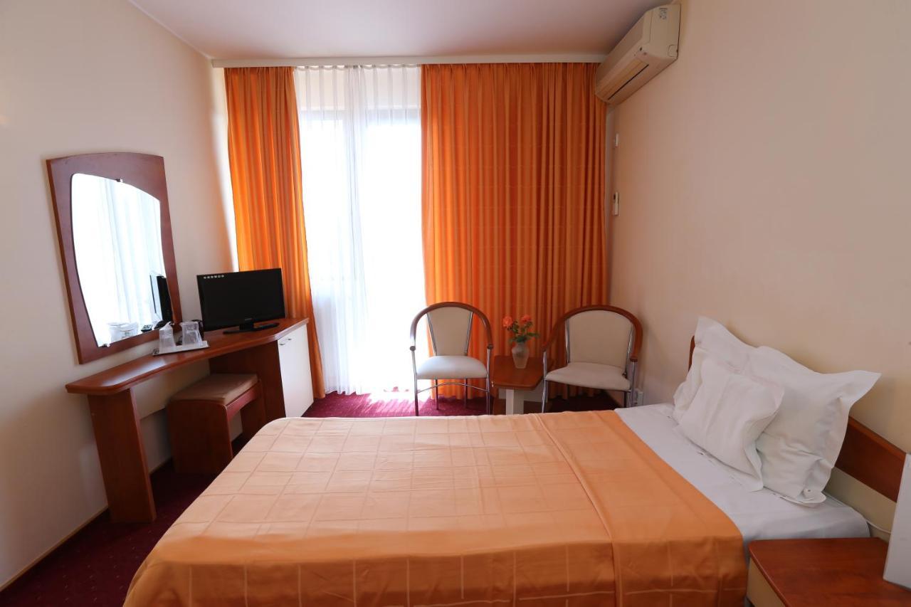 Hotel Doina Neptun Ngoại thất bức ảnh