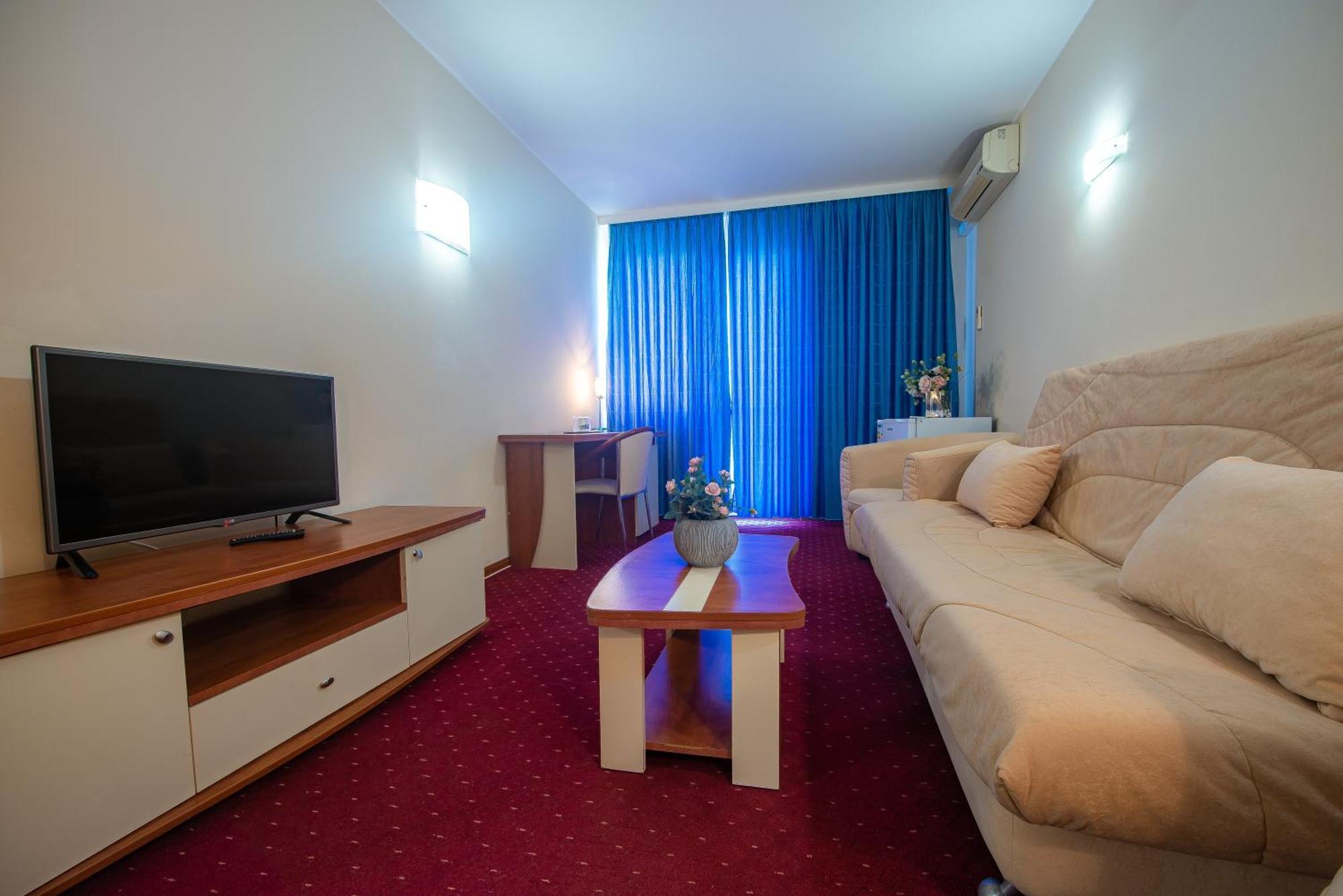 Hotel Doina Neptun Ngoại thất bức ảnh