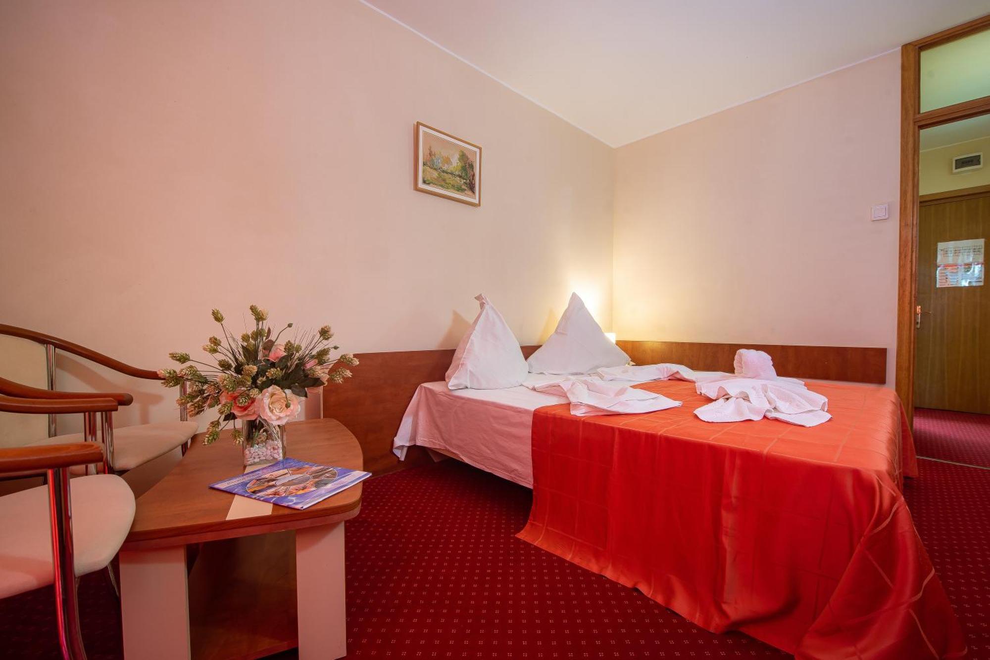 Hotel Doina Neptun Ngoại thất bức ảnh